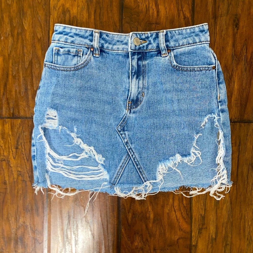 PACSUN DISTRESSED JEAN SKIRT